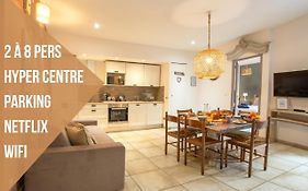 Centre Historique- Free Parking-Wifi-Campagne Chic- Sleepntripbeziers